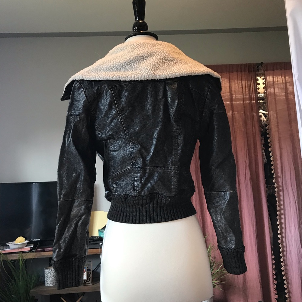 Jacket - Picture 3 of 3